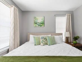 HEIRS LIVING EMERALD - Near MD Anderson Free Parking Pet Friendly